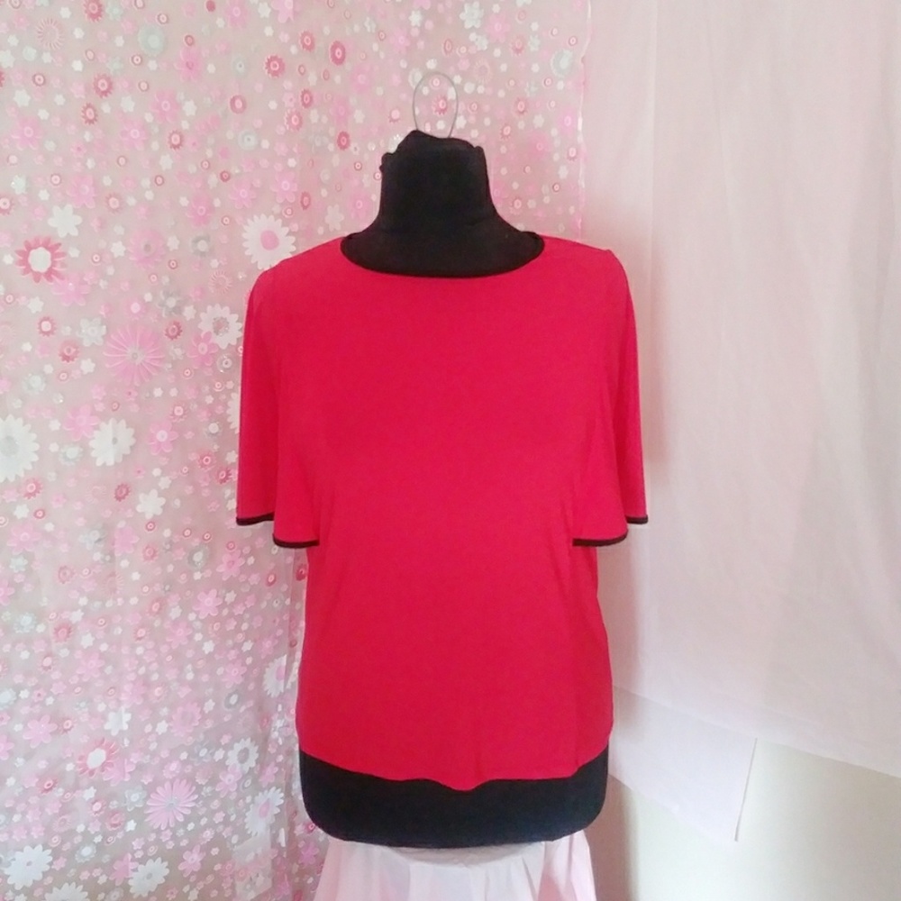 Red flowy top